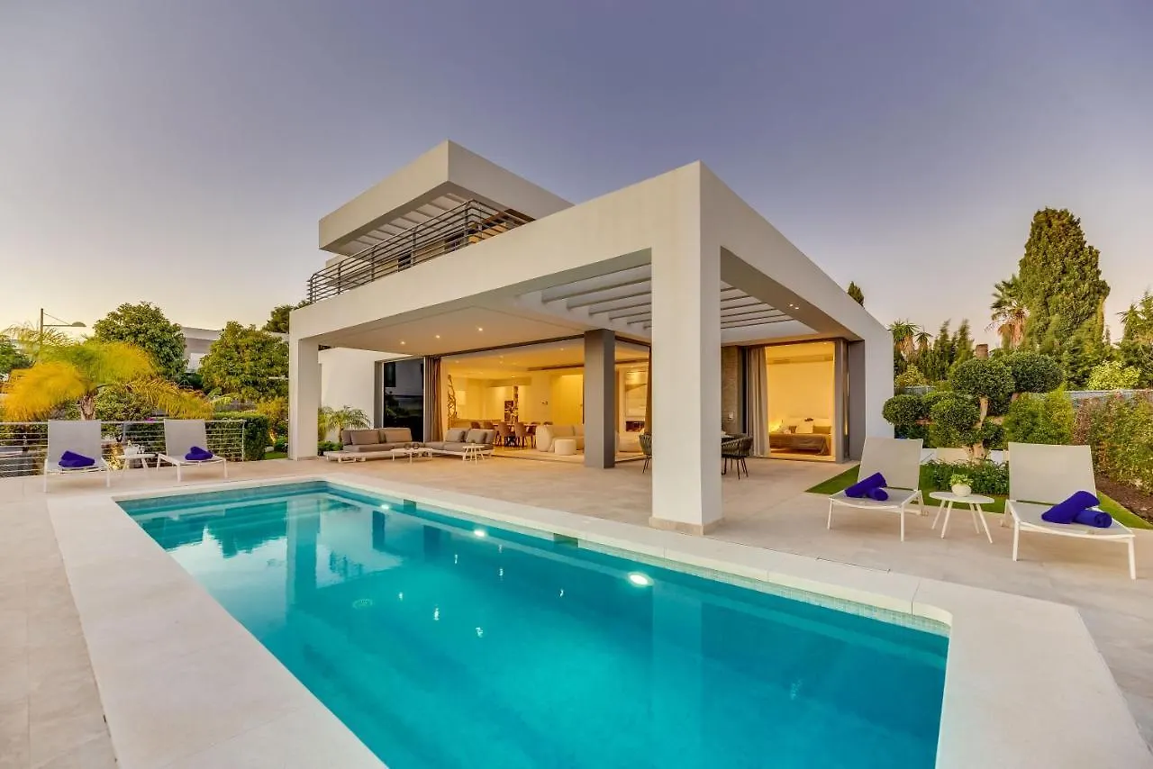 Vacation Marbella I Villa Schumacher, New Built, Sea View, Luxury, Private Pool Estepona